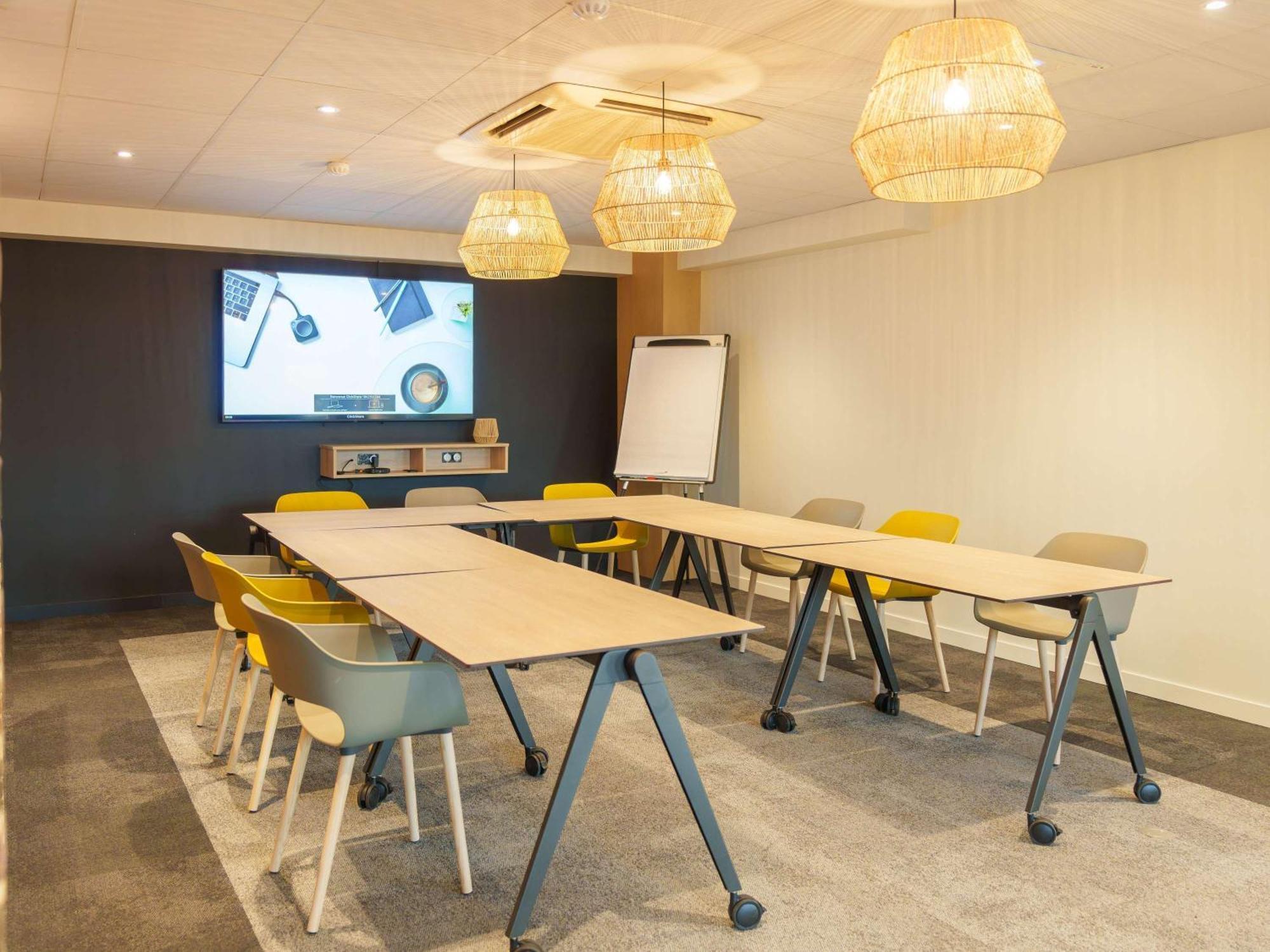 Hotel Ibis Laon Zewnętrze zdjęcie