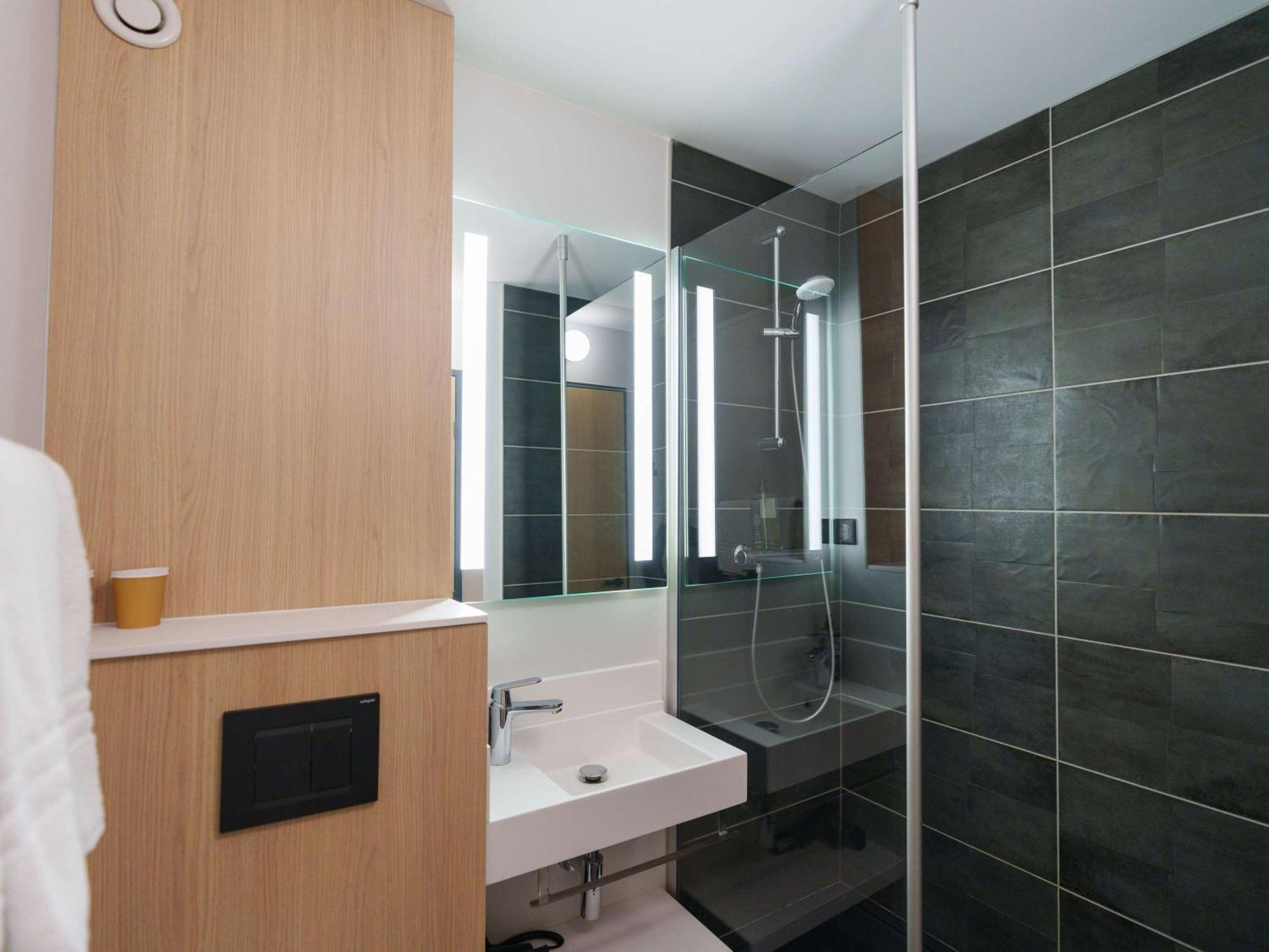 Hotel Ibis Laon Zewnętrze zdjęcie